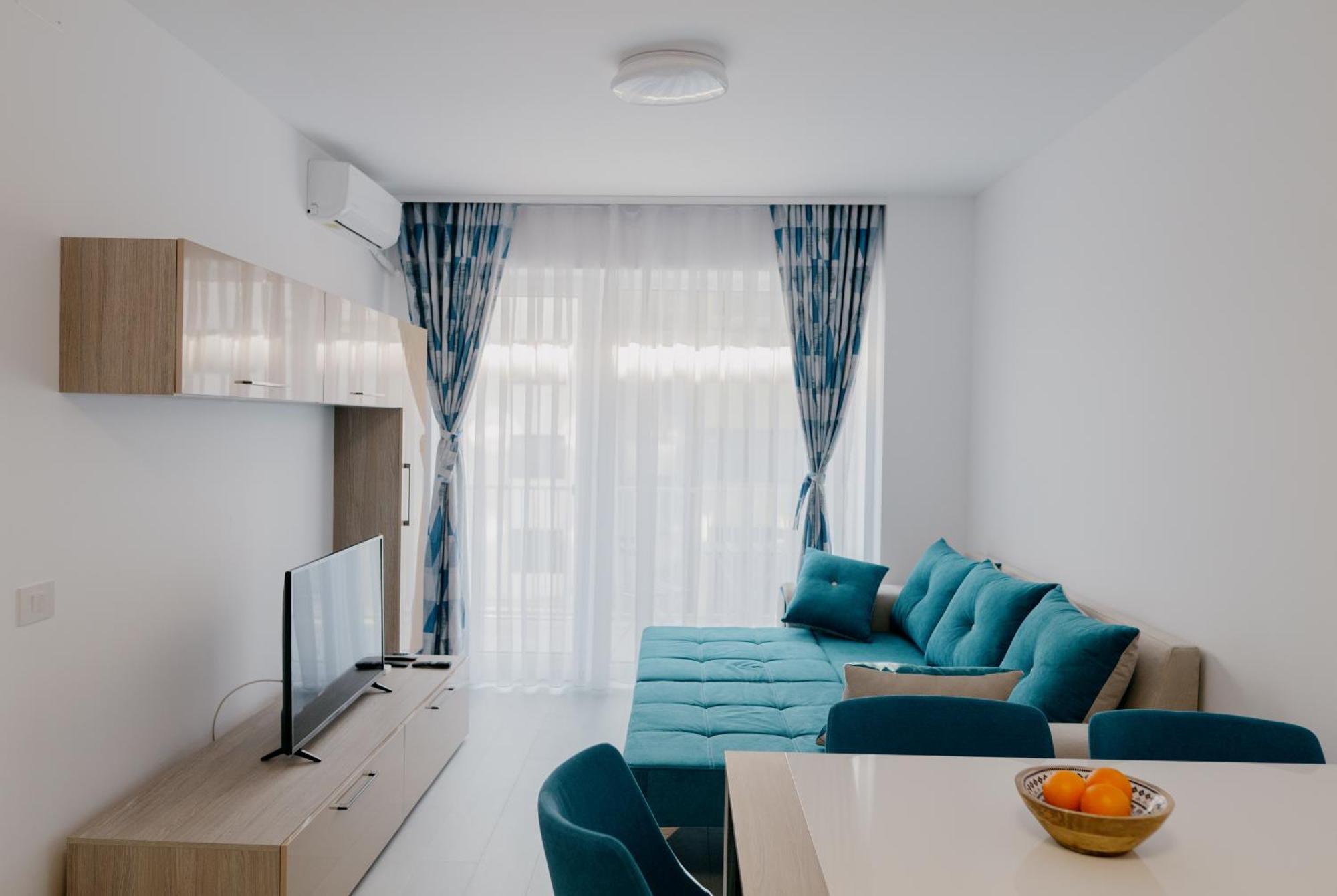 Royal Blue Property Oradea Exteriér fotografie